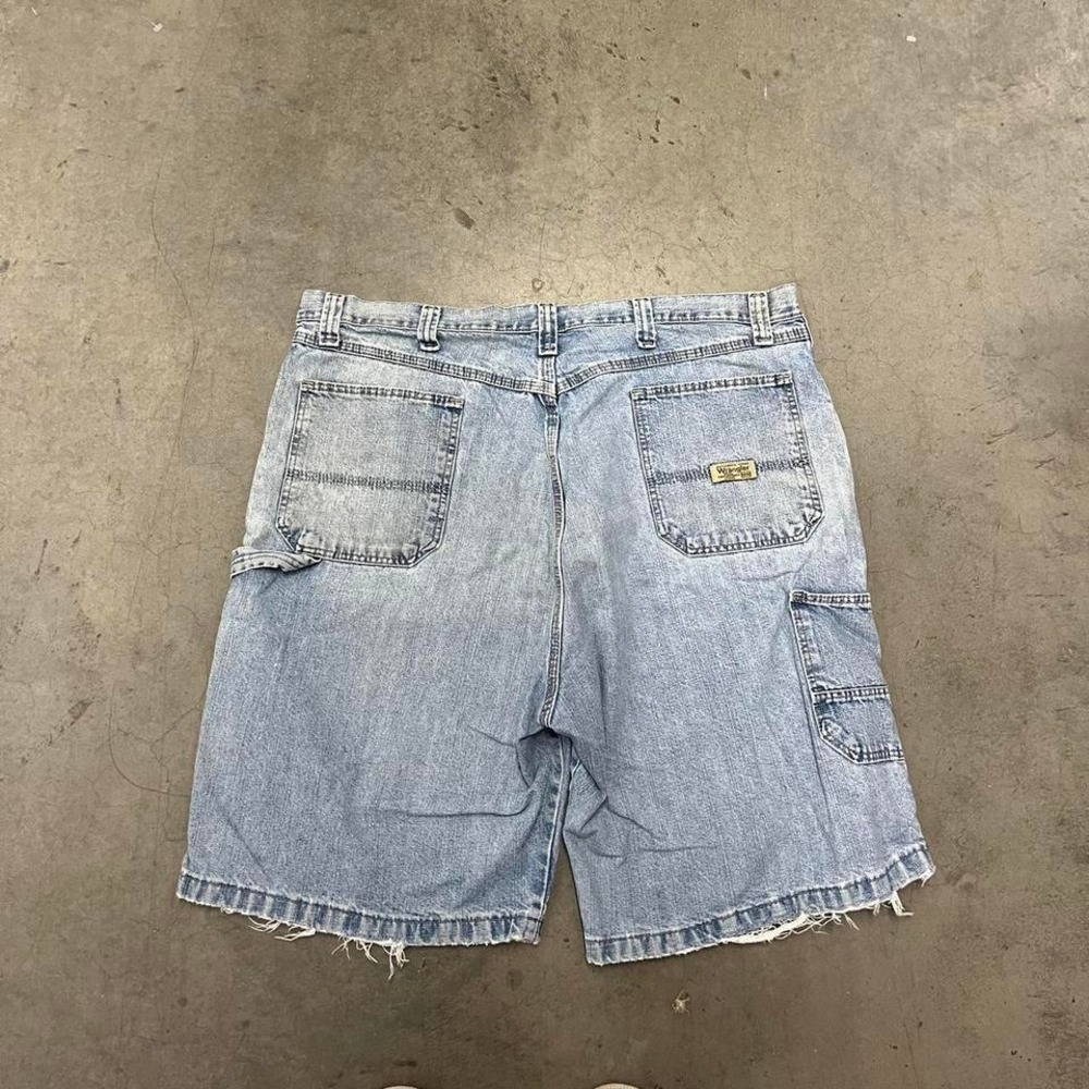 Vintage Y2K light wash lightly distressed wrangler carpenter‎ jorts